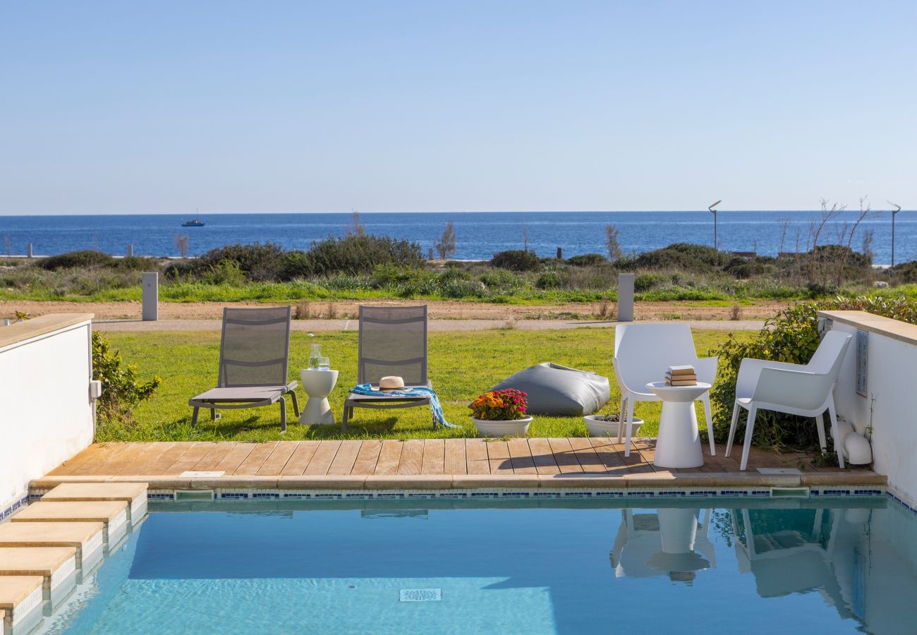 Villa in Protaras - Protaras Seafront Villa Galene Del Mar