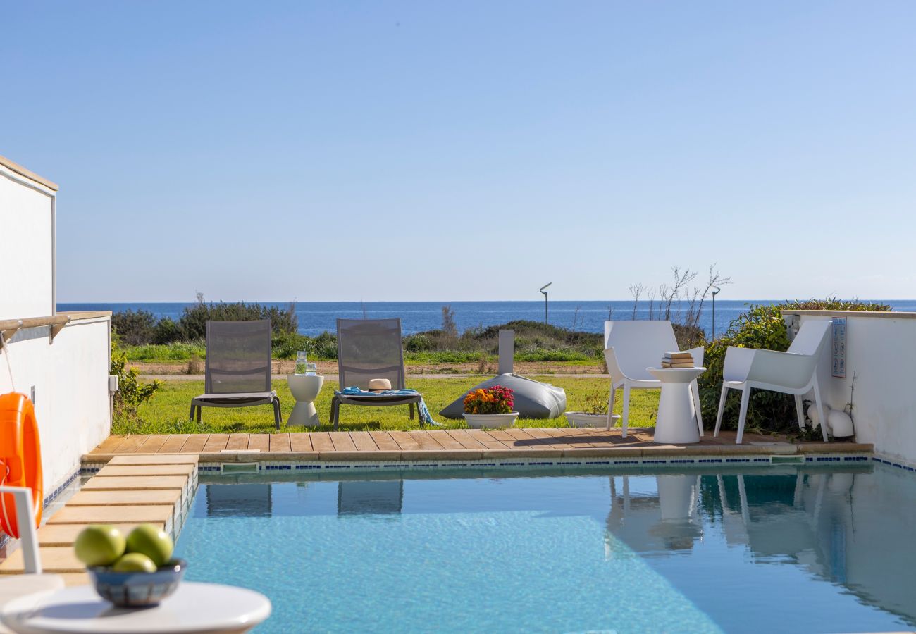 Villa in Protaras - Protaras Seafront Villa Galene Del Mar