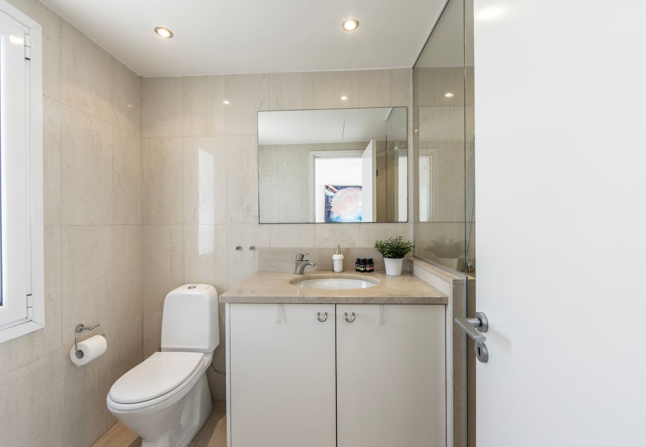 Villa in Protaras - Protaras Seafront Villa Galene Del Mar