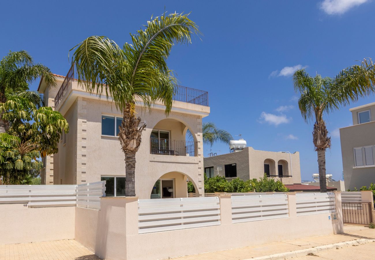 Villa in Protaras - Protaras Seaside Villa Andria